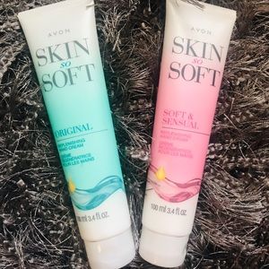 Avon Skin So Soft Hand Creme (NEVER USED)